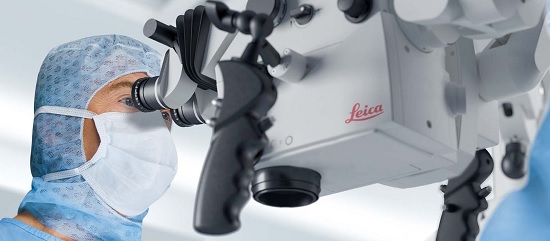 медицинский микроскоп Leica